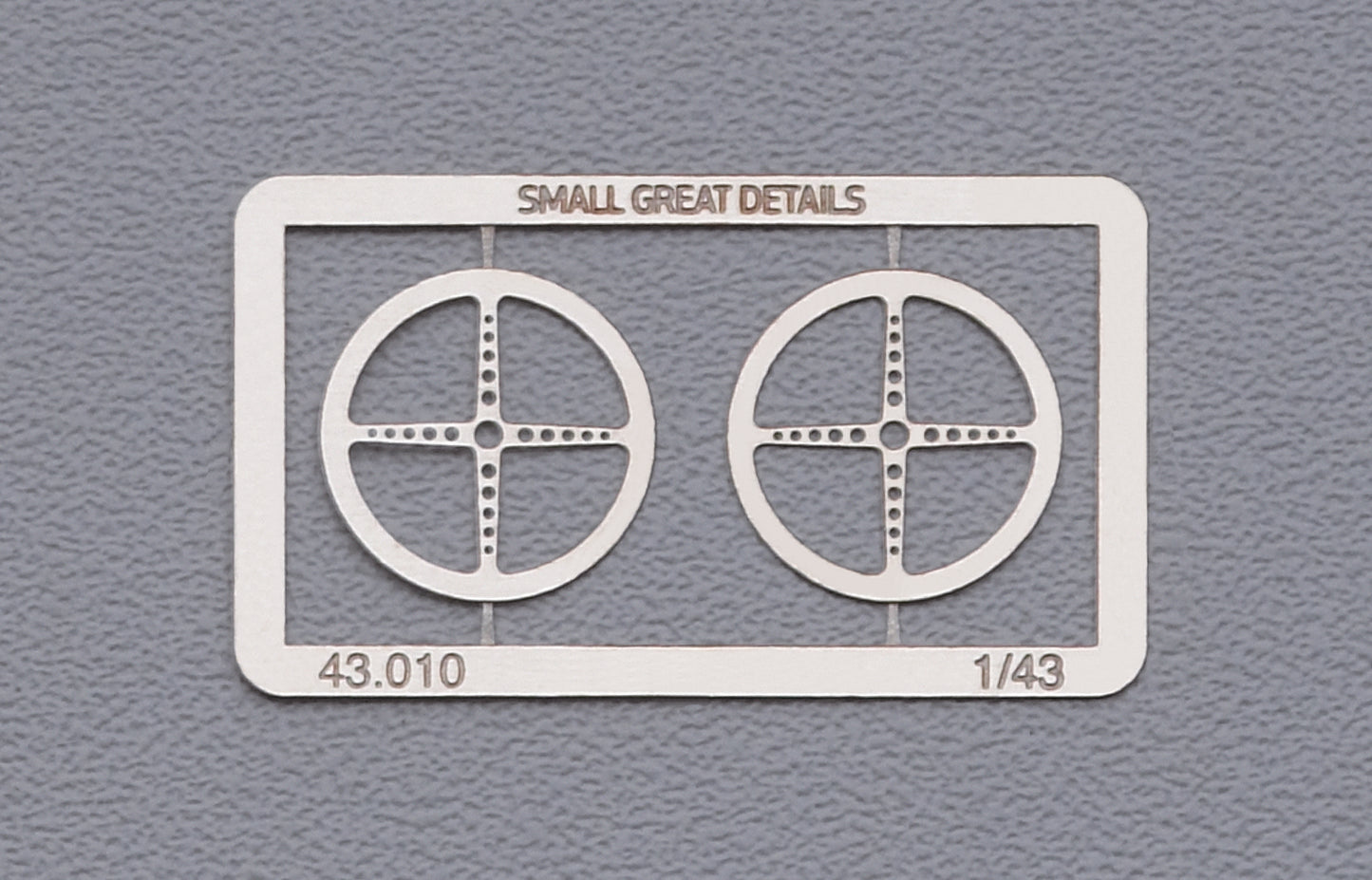 Steering Wheel Nardi four arms with holes(1/43)
