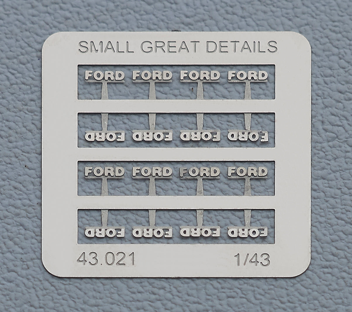 Ford Logos (1/43)