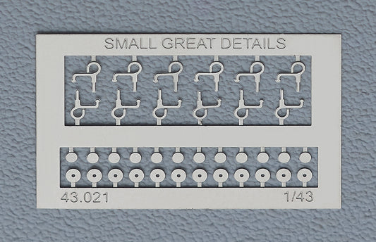 Bonnet Hooks 50s 60s (1/43)