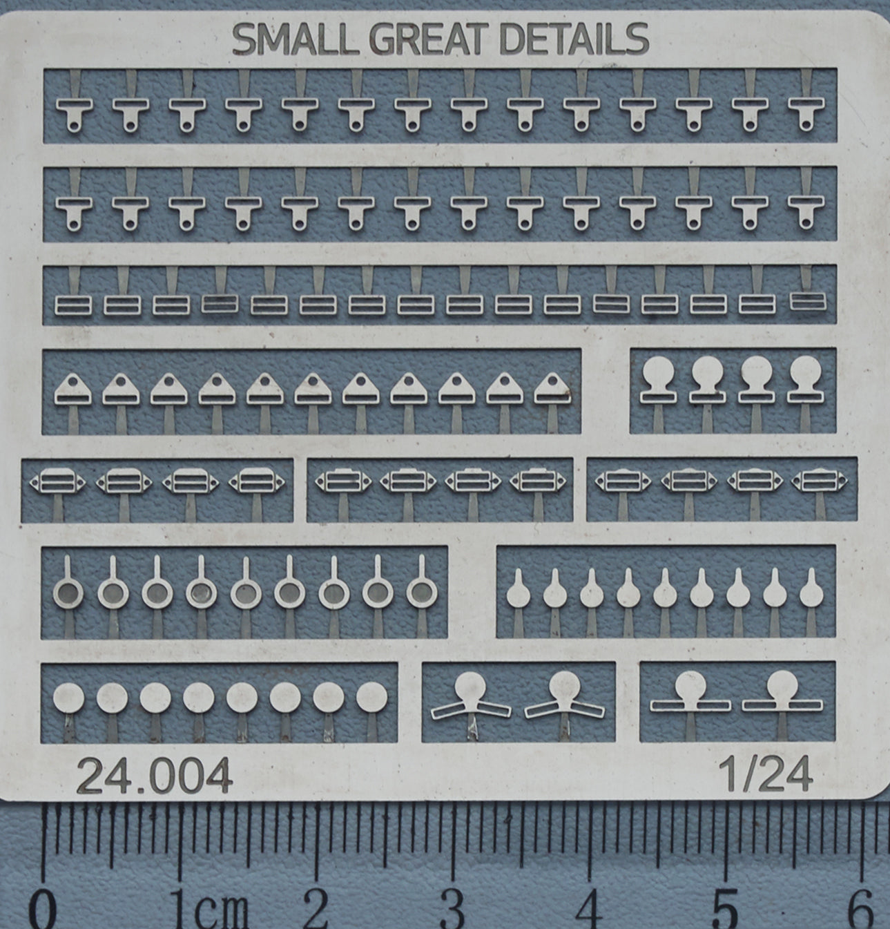 Seatbelt Hardware (1/24)